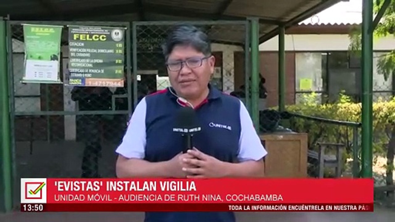 Audiencia de Ruth Nina: Evistas instalan vigilia afuera de la Felcc de Cochabamba