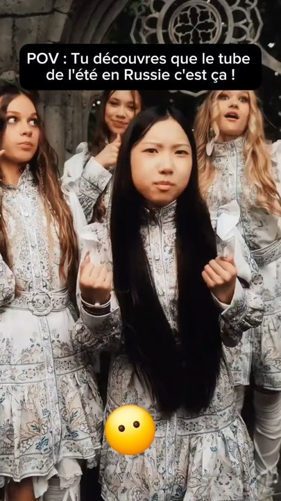 😶 Il paraît que c'est le tube de l'été en Russie. Tu en penses quoi ? 🤣 #Russie #Humour