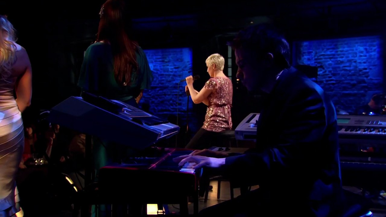 Cold - Annie Lennox (live)