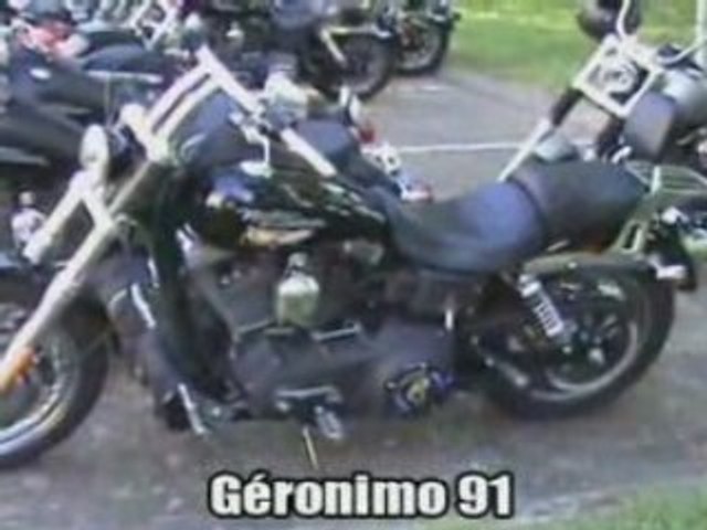 Ref:x5fjhu Street bob parking novotel