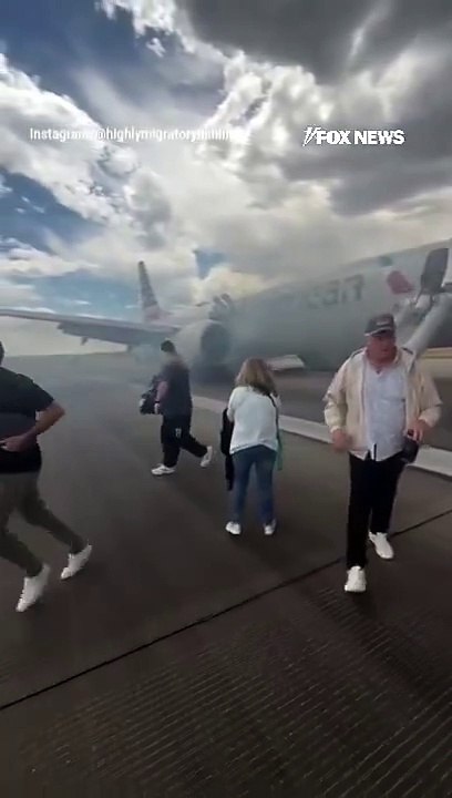 Denvers : Un Boeing 737 d'American Airlines à destination de Miami a été évacué en urgence cette nuit après avoir stoppé brutalement son décollage en raison de la présence de fumée et de flammes