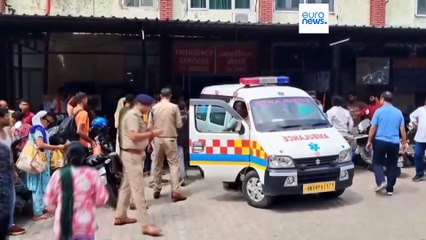 Ινδία: Ποδοπατήθηκαν σε ινδουιστικό ναό από πανικό που προκάλεσε μία φήμη