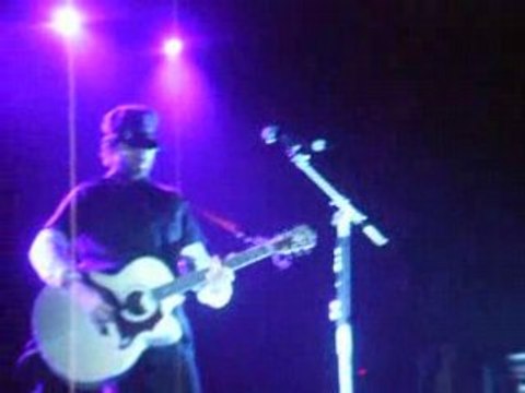 30 seconds to mars - Oblivion + EOTE acoustic @ Hambourg