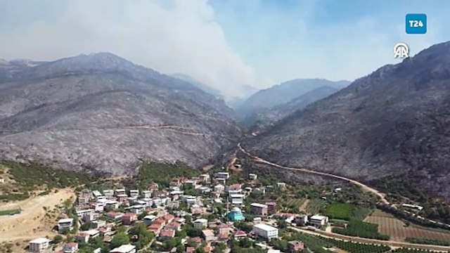 Bursa'da Gürsu ve Kestel arasındaki ormanlık alanda çıkan yangından etkilenen alanlar havadan görüntülendi