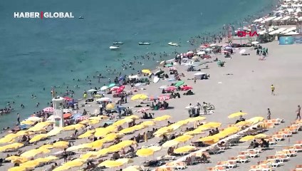 Antalya'da nem yüzde 80'e ulaştı, sahiller doldu