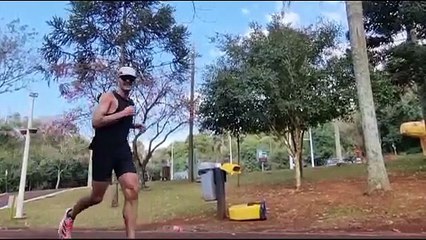 Vândalos atacam Lago Municipal: banheiro é destruído e lixo por toda parte