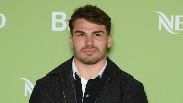 GALA VIDEO - Antoine Dupont, son quotidien (presque) ordinaire : “Je suis très souvent en centre-ville à Toulouse pour boire des cafés”