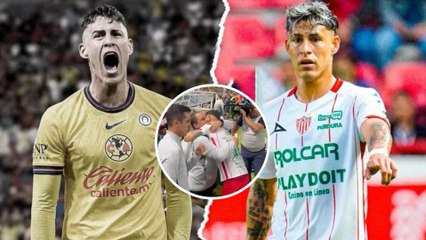 Chicote Calderón se desvive en abrazo a André Jardine y el resto de sus excompañeros de América