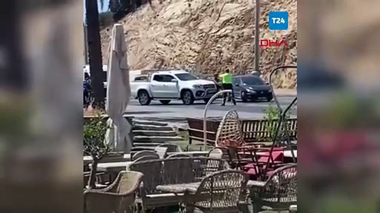 İbrahim Tatlıses'in kızı şarkıcı Dilan Çıtak gözaltında