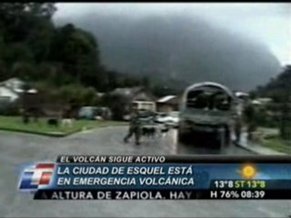 El Chaitén sigue activo