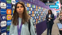 Caras serias en las salidas de las jugadoras tras perder la final