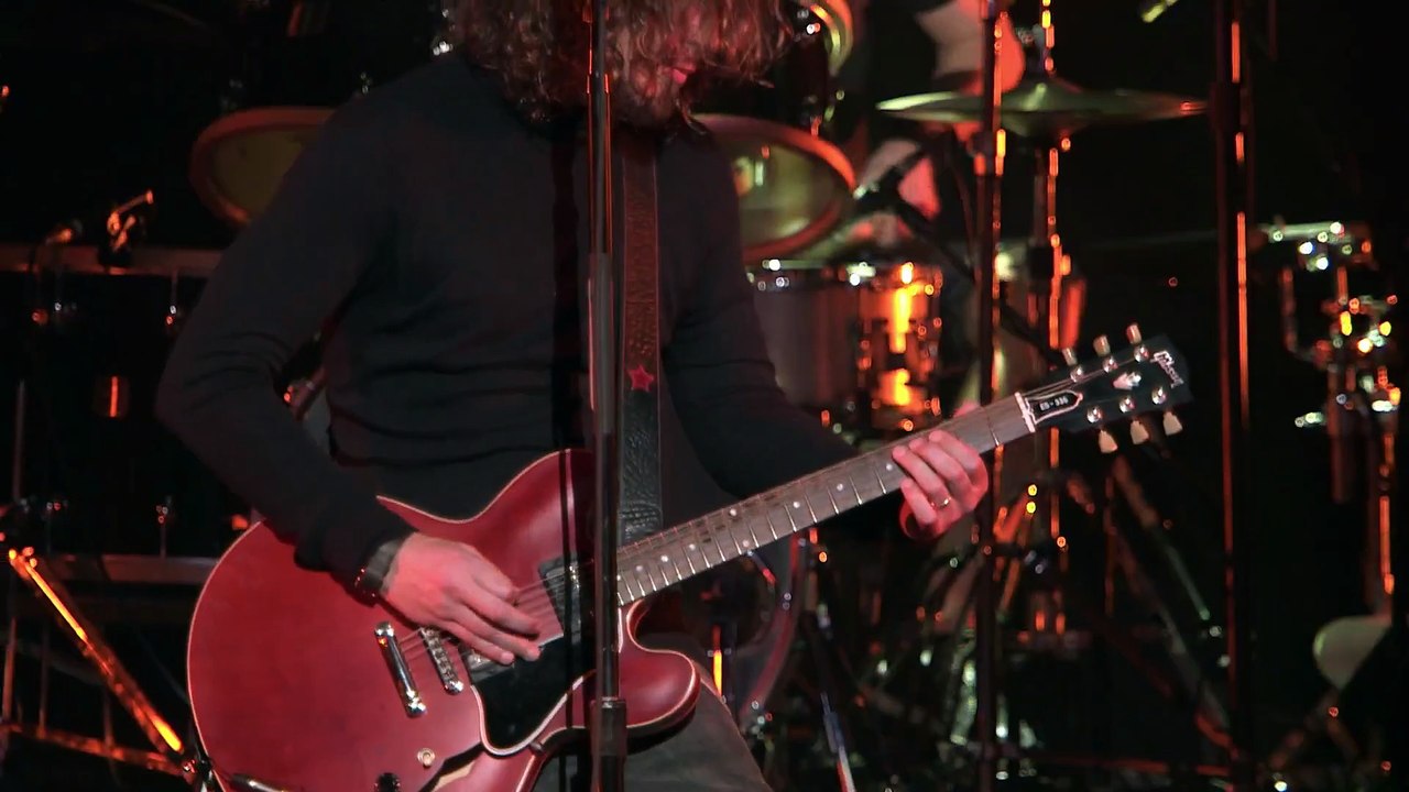 Rusty Cage - Soundgarden (live)