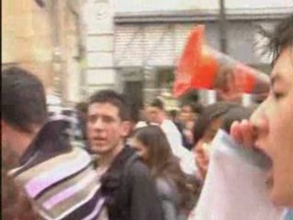 Chants et slogans du 15Mai 2008 à Orléans