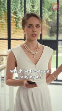 Caught fiancé kissing my BFF at the altarI married a waiter. He's CEO and spoils me like crazy.