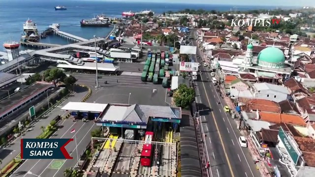 Antrean 12 Jam di Ketapang, Sopir Truk Keluhkan Biaya Tambahan dan BBM Boros | KOMPAS SIANG