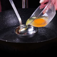 The number one egg hack you need to know! 🥚