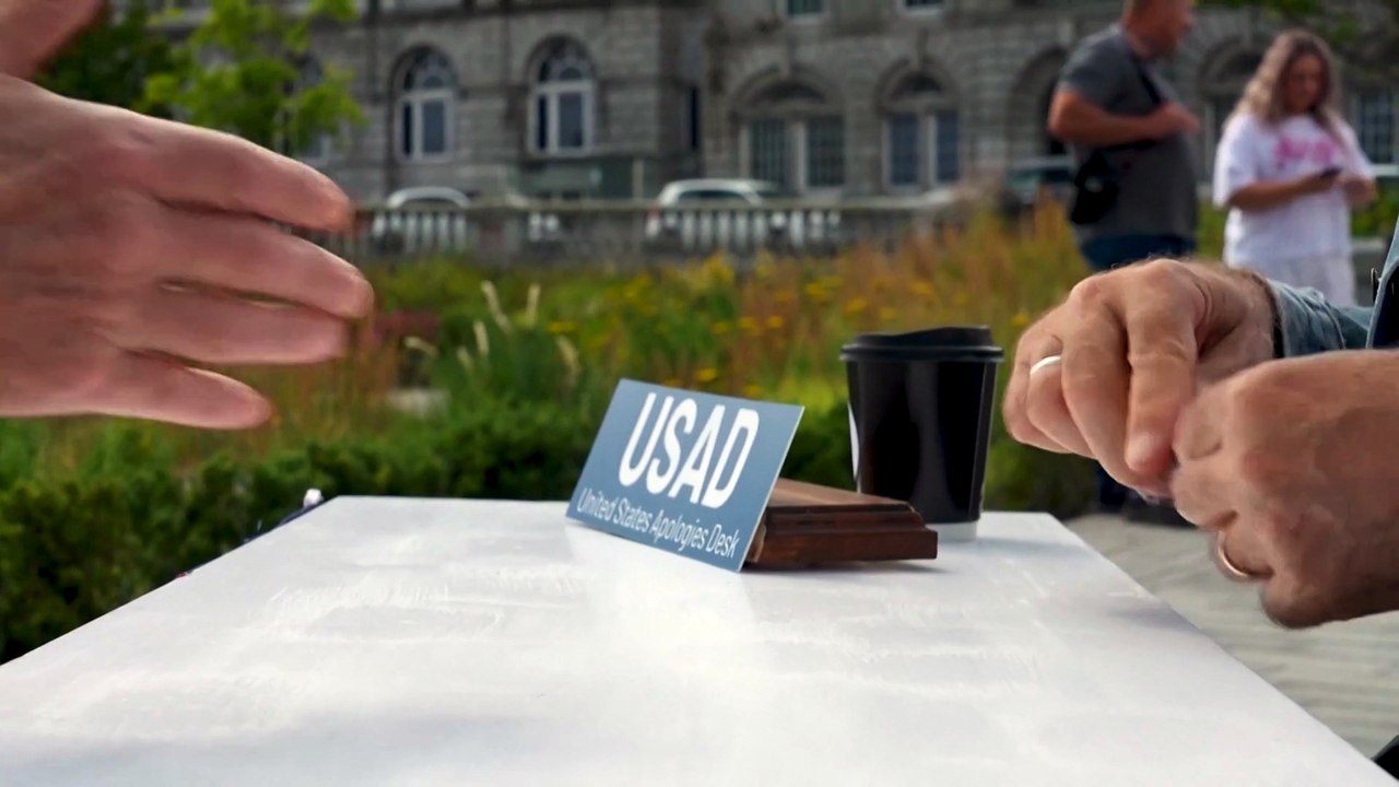 American artist offers apology to Scots during Trump visit