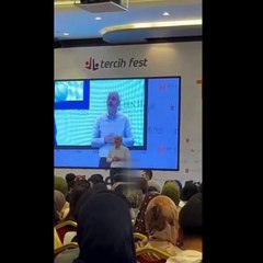 "Erdoğan’ın Türk milletine ihanet edeceğine inanır mısınız?" sorusuna aldığı yanıt danışmanını çileden çıkardı