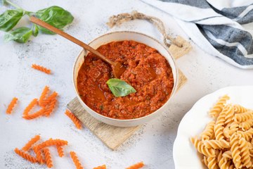 Salsa de tomate sin encender el fuego