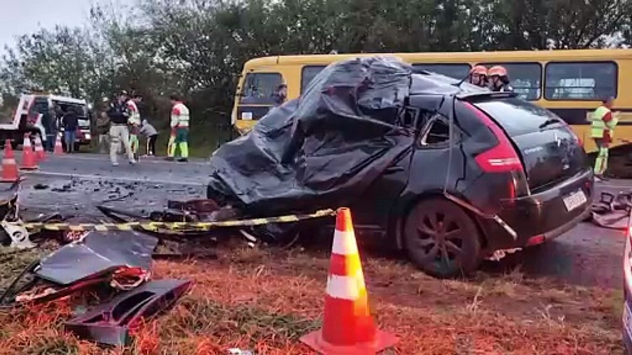 Após acidente com três morte na BR-369, rodovia está completamente interditada