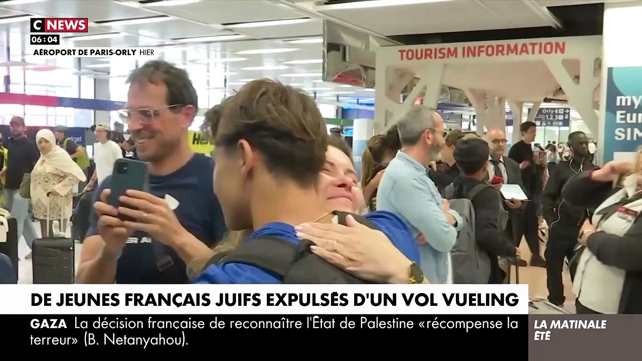 CNews montre une photo erronée d'un drapeau palestinien dans le cockpit d'un avion, alors que Vueling est accusé de discrimination envers des adolescents juifs