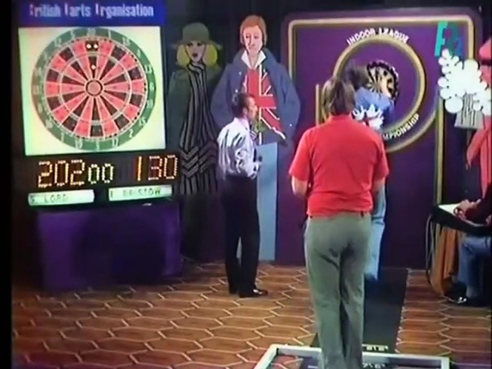 The Indoor League (1973) S05E09 - Fred Trueman - Yorkshire Television Pub Games Competition Series