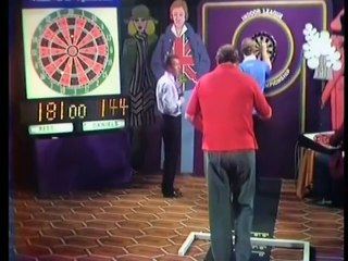 The Indoor League (1973) S05E11 - Fred Trueman - Yorkshire Television Pub Games Competition Series