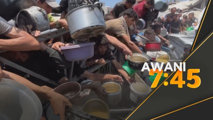 Penduduk Mexico City lukis semula mural di pusat bandar