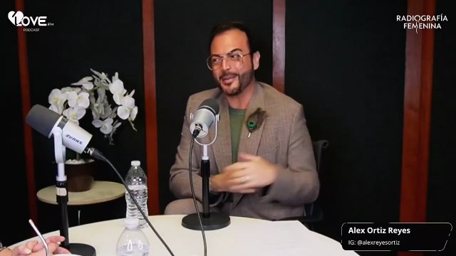 Radiografía Femenina: Del lujo al alma: el viaje iniciático de Alex Reyes-Ortiz