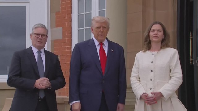 Starmer SHOCKS by Interrupting Trump During Gaza Question