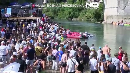 Il vecchio ponte di Mostar ospita il 459º salto annuale