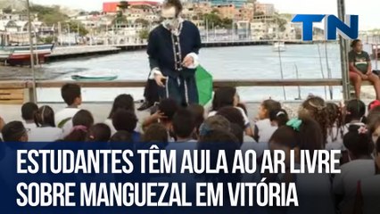 Estudantes têm aula ao ar livre sobre manguezal em Vitória