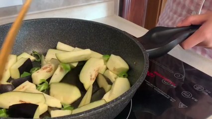 Living Alone Quiet Mornings, Nourishing Food & Pu