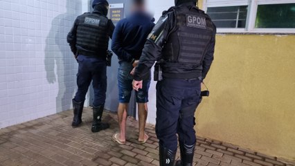Caminhoneiro é preso por embriaguez ao volante após acidente na Av. Brasil