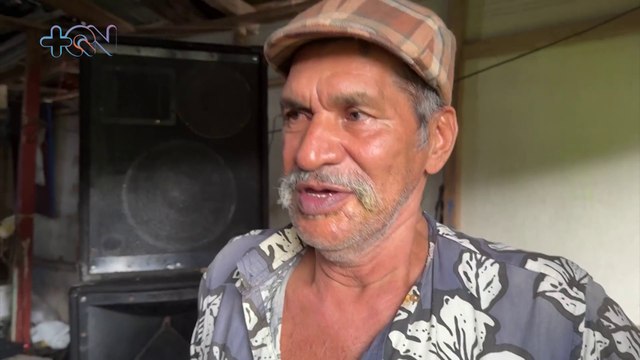 El marimbero más longevo de Pococí toca con el alma y los recuerdos de su padre