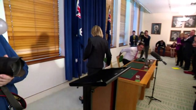 As state Liberal parties move away from net zero, leaders face battle for unity