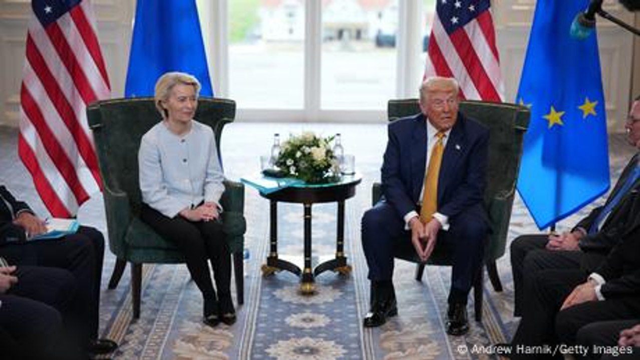 US-EU trade talks: Trump hails 'biggest deal ever made'