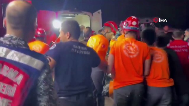 Bursa'da Yangından geriye kalan kahreden detay