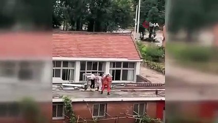 30 kişi hayatını kaybetti! Bir yılda yağması beklenen yağış bir günde yağdı