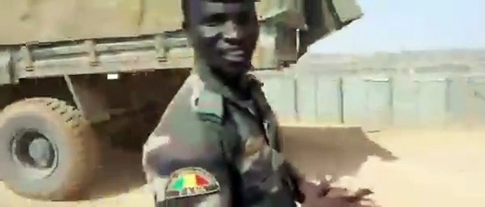 🇲🇱 Mali : Les nouveaux véhicules blindés du Corps Afrique bloqués à Anefis depuis 15 jours ont atteint Kidal.