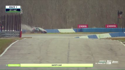 TCR South America 2025 El Pinar Race 1 Fernandez Big Crash