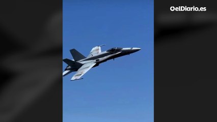 La inquietante “maniobra evasiva” de un F-18 sobre una concurrida playa de Gijón fue causada por una bandada de pájaros