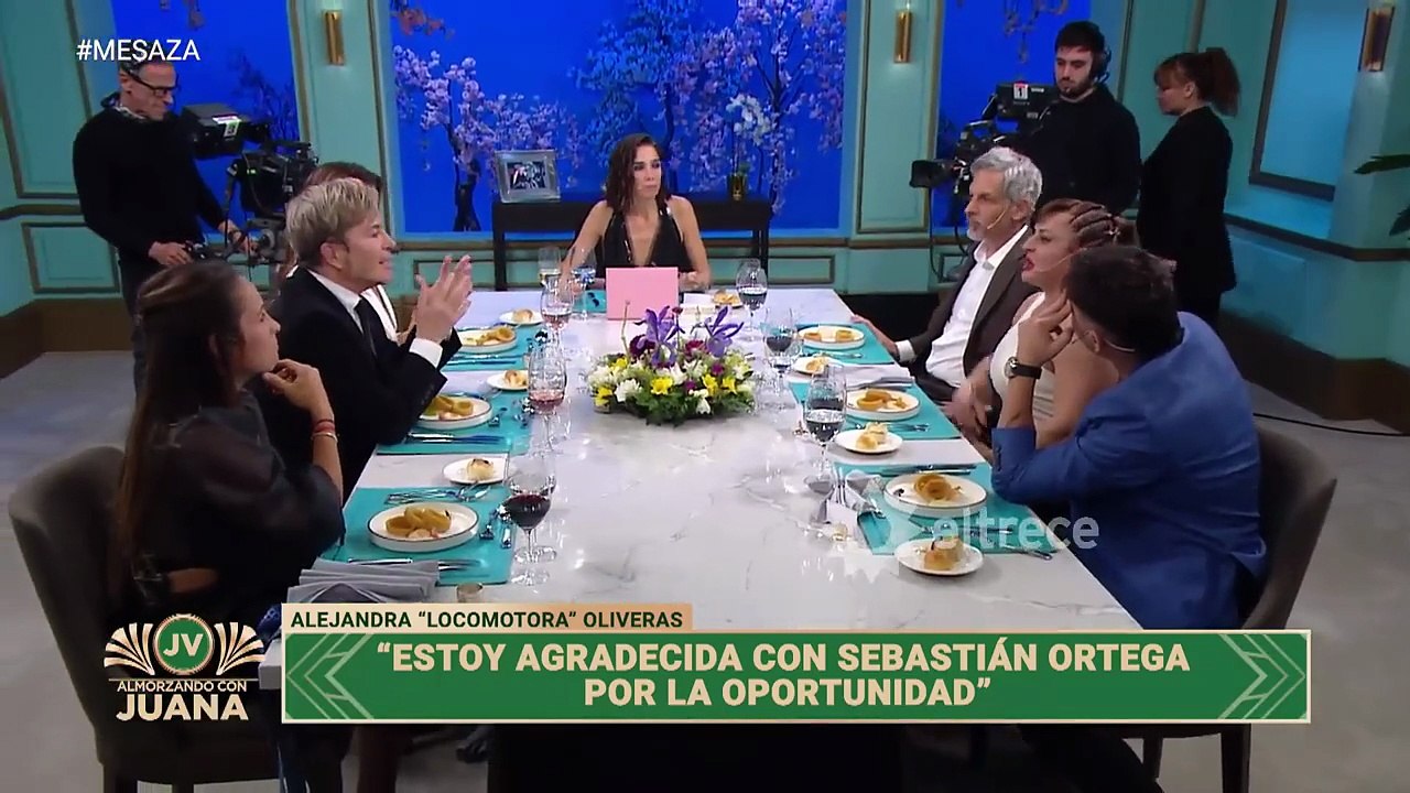 Locomotora Oliveras y su personaje en "En el barro", spin off de El Marginal