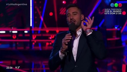 Nico Occhiato protagoniza un momento divertido.