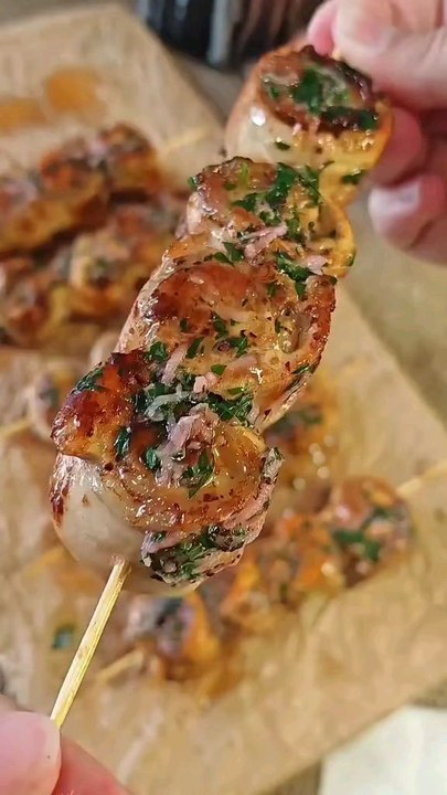 grilled chicken&beacon skewer, lemon garlic butter sauce#fypageシ #foryourpage #cooking #homecooking #goodfood #chickensatay #chickenskewers #foodlovers #recipe #simplerecipe #chickenrecipes #dinnerideas #eating #foodie #yummyfood #deliciousfood #beacon