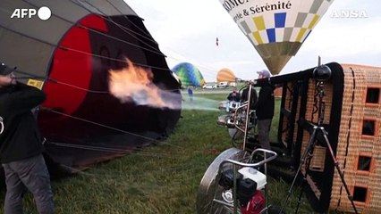 Il cielo della Lorena si colora, in volo le mongolfiere da tutto il mondo