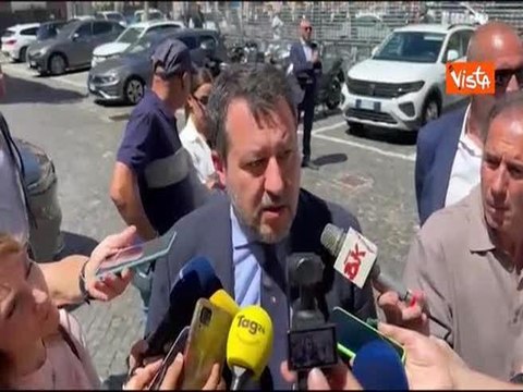 Campidoglio rimuove cartelli su ddl sicurezza, Salvini: E' imbarazzante e allucinante