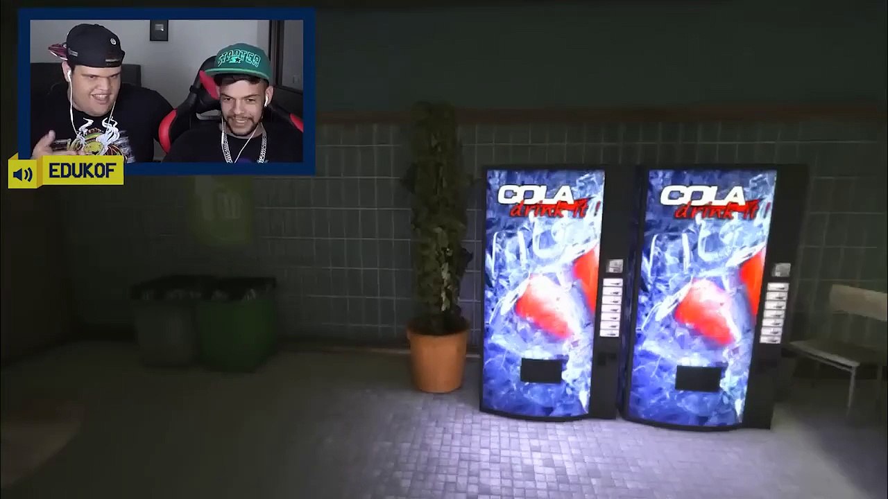 MEU PRIMO JOGANDO - Outlast ‹ AMENIC ›