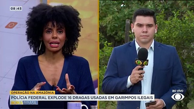 Polícia Federal explode 16 dragas usadas em garimpos ilegais