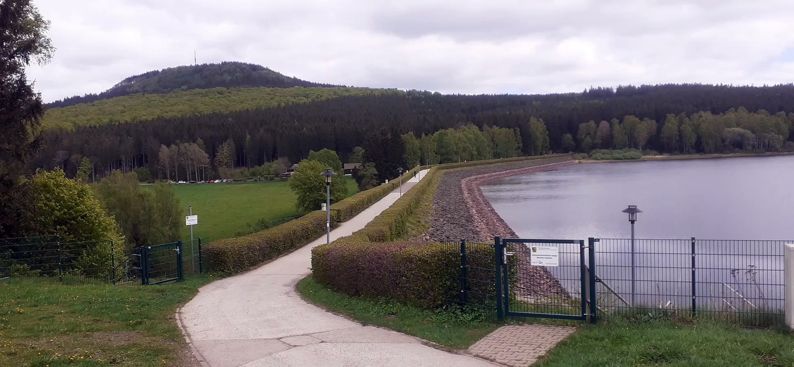 Talsperre cranzahl im erzgebirge 05/2025
